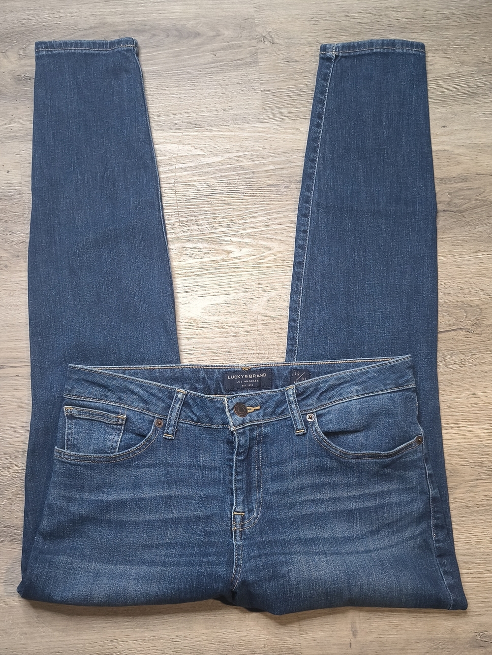 S1203 Lolita Skinny Low Rise w/28.5" Inseam👖Lucky Brand Women's Size 12 Jeans